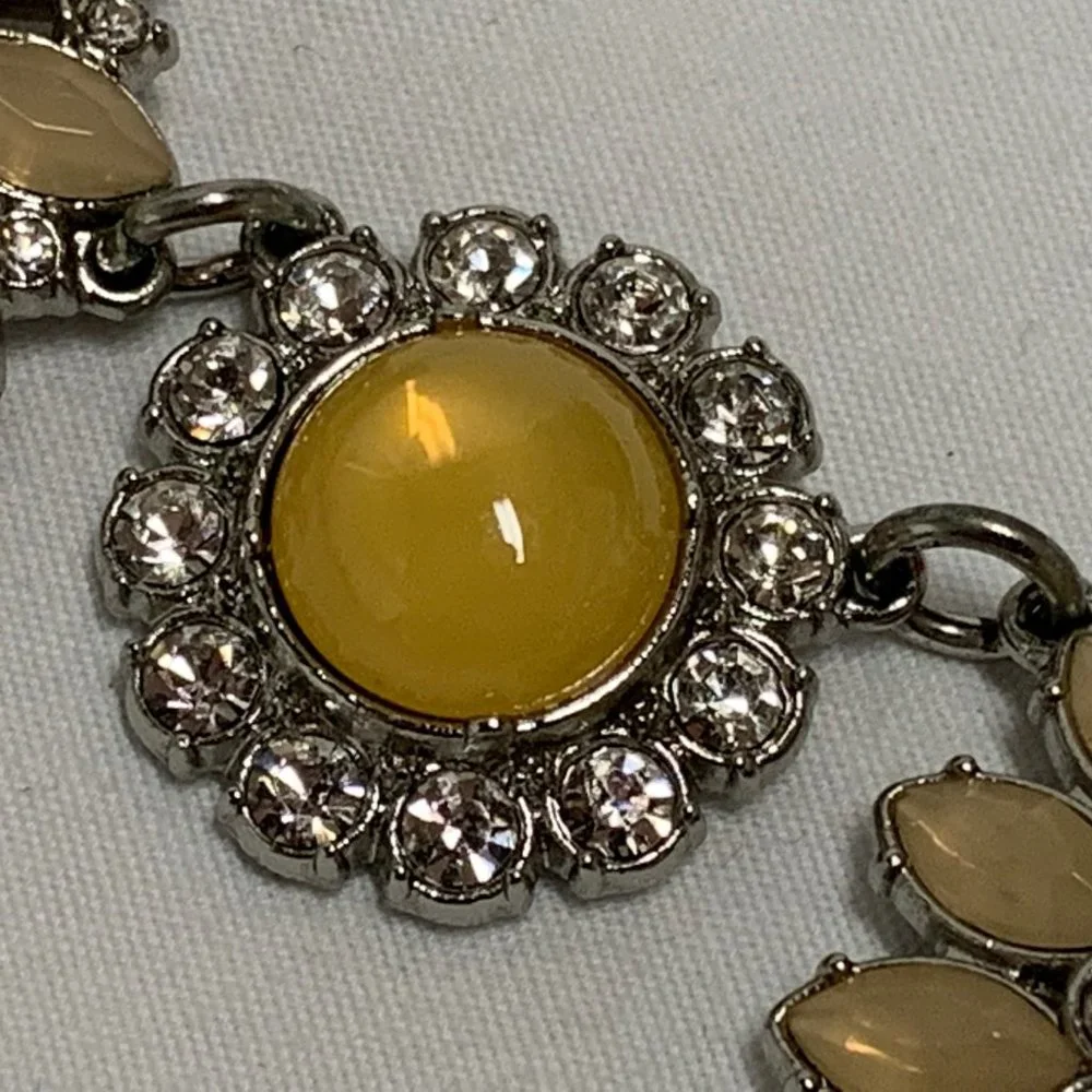 LIA SOPHIA NECKLACE CHRISTINA'S JOY FLOWER CLUSTER STATEMENT NECKLACE - Picture 4 of 7